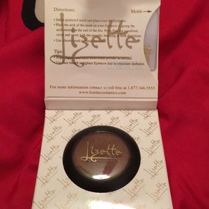 Jane iredale eyebrow kit🎀🌸